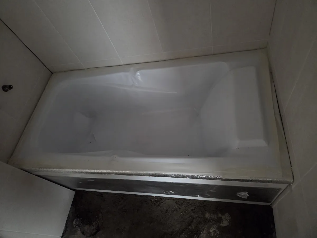 아메리칸 스탠다드 욕조 설치 부산 우암동 효성해밀턴 마래 현장 진행 중